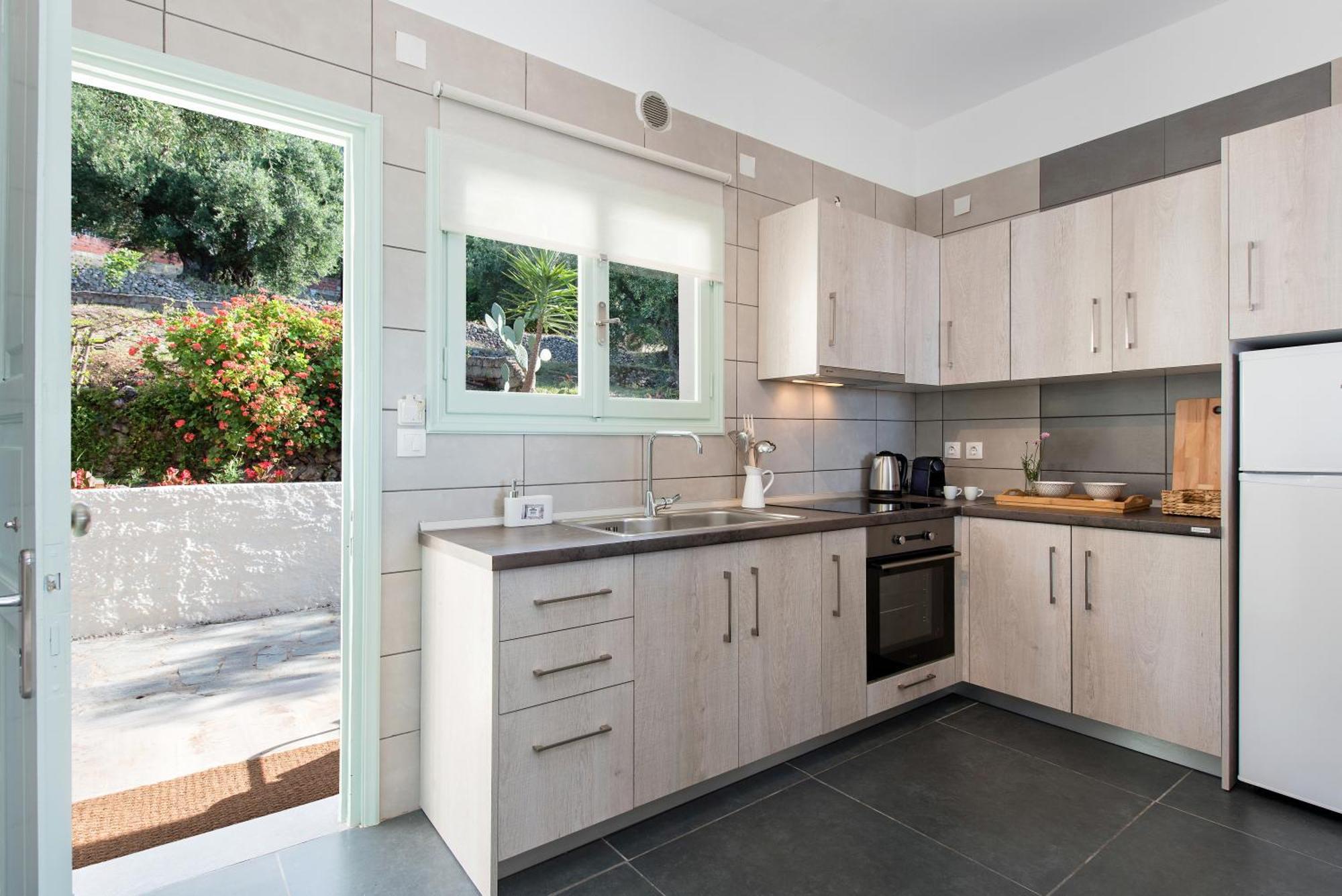 Reana Elegant By Konnect, Apartment