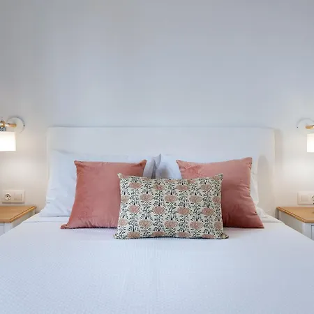 Reana Elegant Apartments By Konnect, Barbati Room photo