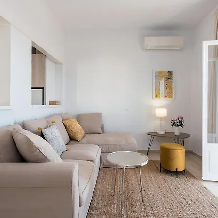 Reana Elegant Apartments By Konnect, Barbati Room photo